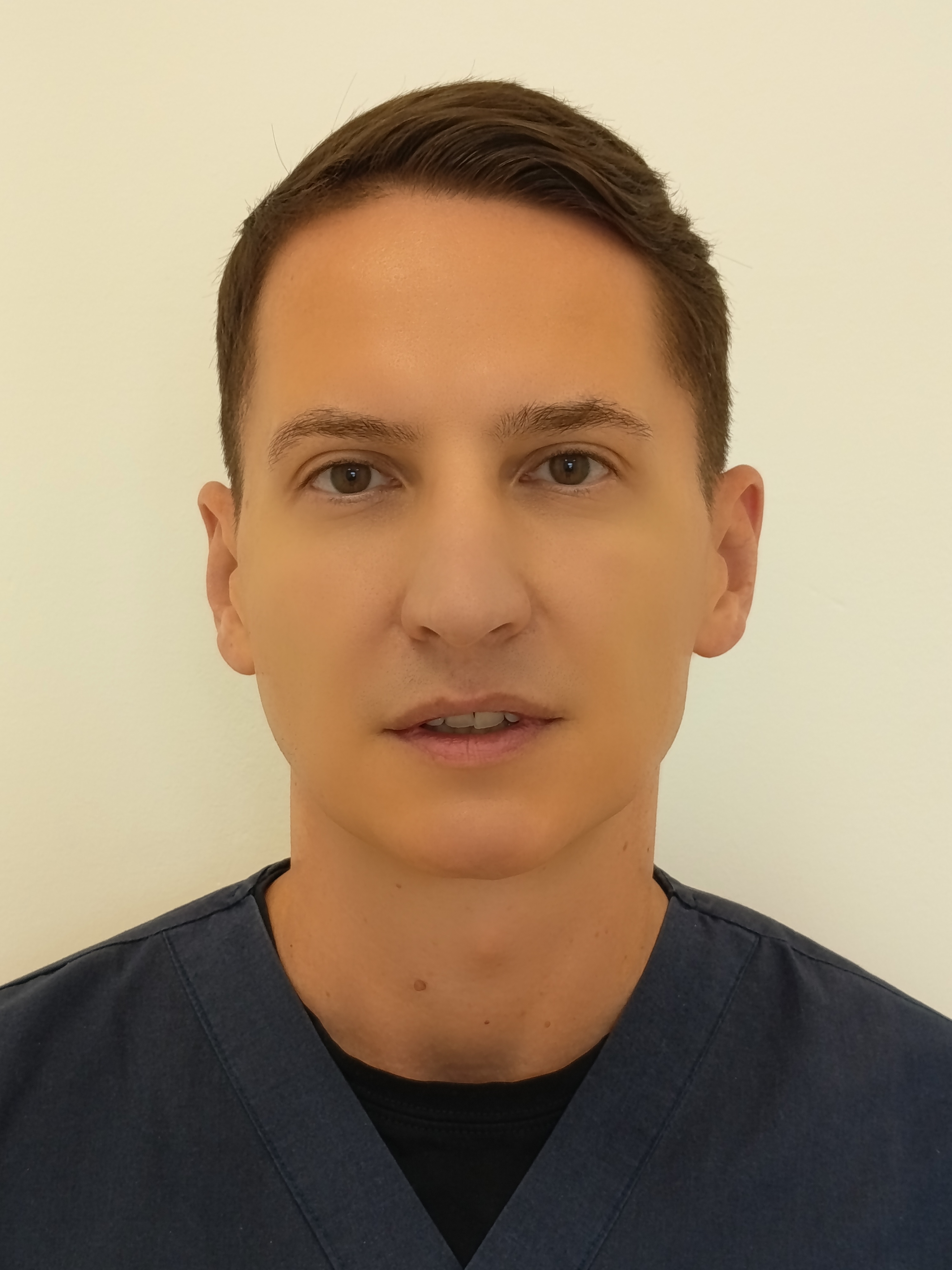 Dr. Harsányi Krisztián