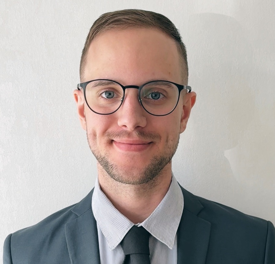 Dr. Labanc P&eacute;ter