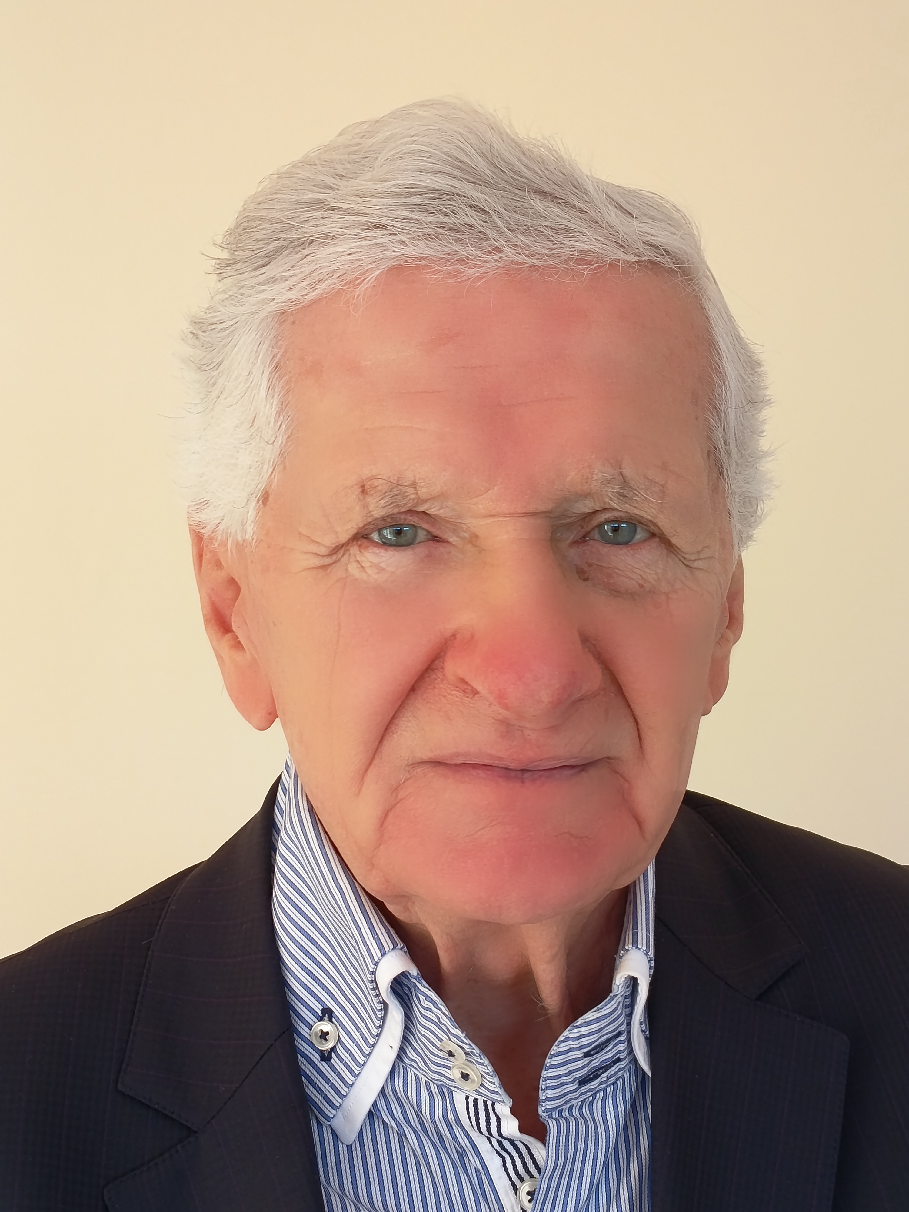 prof. Dr. Veress Gábor